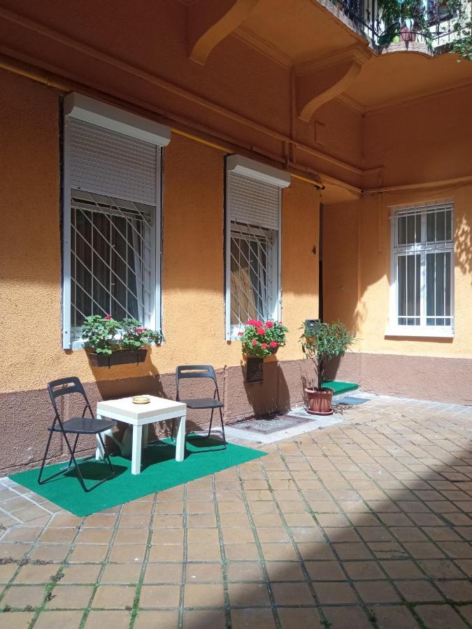 Free Parking Garage! Downtown Apartment Close To New York Cafe Βουδαπέστη Εξωτερικό φωτογραφία